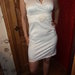 Klasikinio tipo balta suknelė
