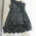 Puošni juoda suknelė