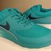 Vietoje nauji Nike Air max thea