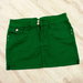 Žalias mini sijonas