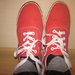 Raudoni vans batai
