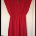Raudona moteriška suknelė