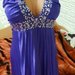 Violetine suknele su zvyneliais