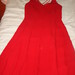 raudona suknutė