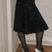pusilgis juodas sijonas