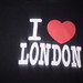juoda maikutė su užrašu "I ♥ London"