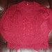 Bordovos spalvos megztinukas