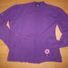 Violetinės spalvos megztinis