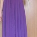 Ilga, puošni violetinė suknelė