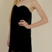 Stilinga, nauja trumpa juoda suknelė