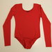 Raudonas triko ( sportinis kostiumėlis)