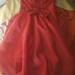 Raudona graži suknelė