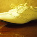 balti klasikiniai batai