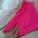 Ruzavos bikini kelnaites su kvarbatkelem