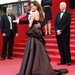 Angelina Jolie suknele