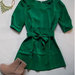 Ryškiai žalia suknelė