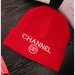 Nauja Channel kepurė