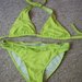 Žalias maudymosi kostiumėlis