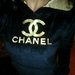 Chanel juodas veliurinis kostiumas