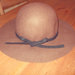 H&M ruda skrybėlė