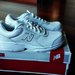 New Balance nauji kedai