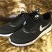 Vietoje nauji Nike Air max thea