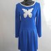 Mėlyna suknelė su baltais apvadais (XL dydis)