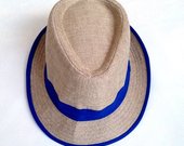 Ryški unisex skrybėlaitė