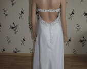Nauja balta suknelė