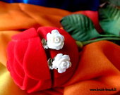 Retro stiliaus rožės žiedo formos auskarai