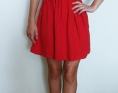Raudona "Bershka" suknelė su nėrinukais