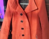 Oranžinis paltas