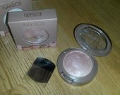 Urban decay naked3 shimmer pudra su sepeteliu