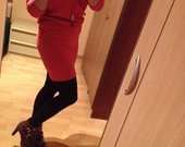 Puiki raudona suknele