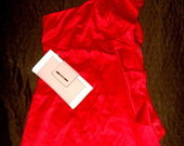 Raudona mini suknele