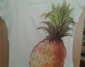 Balti marškinėliai su ananasu reserved 