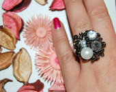 Žiedas su juodais perlais