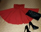 Tobula raudona suknelė