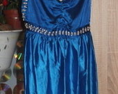 Mėlyna, trumpa suknelė