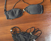 naujas juodas maudymosi kostiumėlis