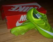 Nike mercurial vapor IV futbolo bateliai.