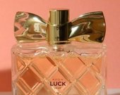 Ypatingai gaivus parfumas "Avon Luck La Vie"