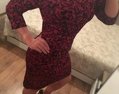 Nauja raudona puošni suknelė 