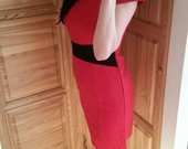 Nauja, raudona, klasikinė suknelė