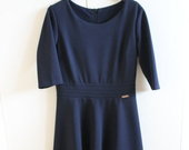 Tamsiai mėlyna suknelė 3/4 rankovėmis
