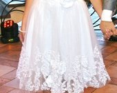 Trumpa balta vestuvinė suknelė