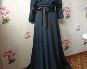 tamsiai melyna suknele  (kaina su siuntimu)