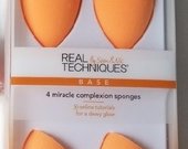 Real Techniques Miracle Complexion Sponge  