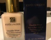 Estee Lauder Double Wear Stay-in-Place 