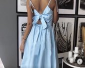 Nuostabi suknele S dydzio